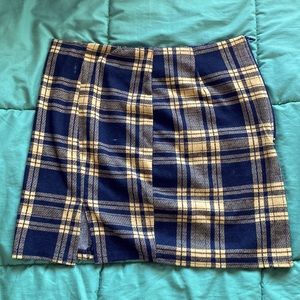 Yellow and Black Plaid Mini Skirt- size M
